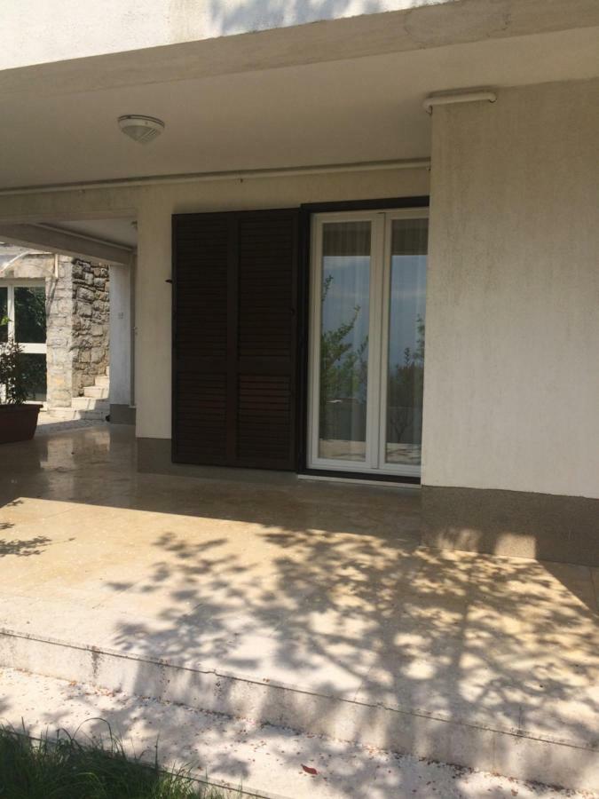 Deluxe Apartment Dora With A Private Parking, Terrace And See View Rijeka Exterior foto